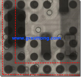 BGA錫球尺寸小于0.4mm，采用降低BGA內(nèi)圍襲球的錫膏量所得到X-Ray，稍微留意一下可以發(fā)現(xiàn)最外圈的錫量(圓的直徑)比其他內(nèi)圍的錫球上的錫量來(lái)得多一點(diǎn)點(diǎn)。也就是外圈的黑色圓形直徑比內(nèi)圈的圓形來(lái)得大一點(diǎn)點(diǎn)。