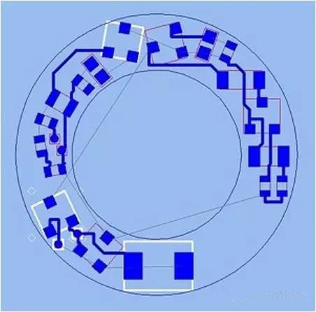 (b)基于最佳形狀的自動(dòng)布線器(完成了56.3%的導(dǎo)線布線)；